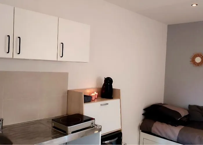 Studio Prive Attenant Villa Piscine
